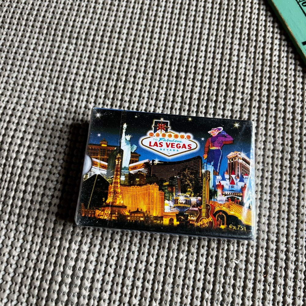Welcome to Fabulous Las Vegas Nevada Souvenir Playing Cards Deck Sealed Strip